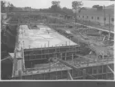 Kvarnsvedens pappersbruk, C 6370.  26-5-1930. Vy över bygget, golvet gjutet.