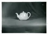 Te-/Kaffekanna från Bo Fajans, omkring 1900-talets mitt.