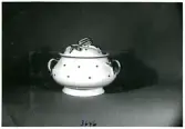 Bonbonjär 3646 från Bo Fajans, formgivare Eva Jancke-Björk, omkring 1900-talets mitt.