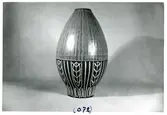 Vas 072 från Bo Fajans, formgivare Berit Ternell, omkring 1900-talets mitt.