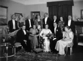 Brudpar med gäster, 1938