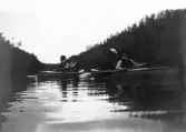 Paddling i Lillåkanalen mot Hjälmaren, 1912