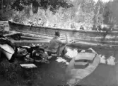 Pråm i sjön Yngarens utlopp, 1921