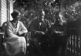 Samling på verandan i Södertälje, 1921