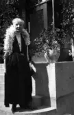 Välklädd kvinnas 85-årsdag, 1930-tal