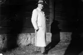 Levi Rickson på promenad, 1939