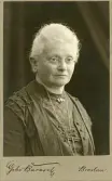 Porträtt av fräulein Auguste Krocker, Breslau (enligt text baksida kort).