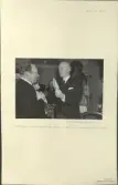 Skansen. Berättare.  Anders de Wahl fyller 75  år och blir uppvaktad av professor  Lindblom, 1944.