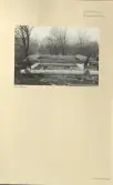 Skansen. Byggnader. Dala- och Moragården under flytten och uppförandet.
