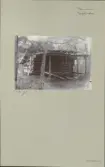 Skansen. Byggnader. Dala- och Moragården under flytten och uppförandet. Slogboden.