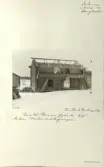 Skansen. Byggnader. Dala- och Moragården under flytten och uppförandet.
 Bergkarlåsloftet.