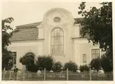 Borgmästarvillan i Sölvesborg, som idag huserar Hotell Humbla, uppfördes 1903 av borgmästare Philibert Humbla (1863-1925). Far till Philibert Humbla, museiman och svensk konsthistoriker (1896-1952) som 1940 blev förste chef vid Gävle museum. Byggnaden är ett välkänt landmärke i staden och representerar en tydlig jugendstil. (källa Wikipedia)