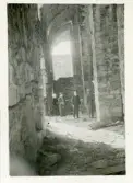 Inifrån tornet, Fars hatt, vid Bohus fästning som är det torn som är välbevarat då de andra tornen (Mors mössa, Röde torn och Sven Halls torn) har genom historien förstörts eller förfallit. Tryckt namn i nedre högra hörnet: Arvid Posse, troligen fotografens.