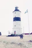 Fyren på Morups Tånge är 28 meter hög och började byggas 1841. Den 1 november 1843 tändes rovoljelampans vekar för första gången för att varna skeppen på Kattegatt för de bedrägliga reven i områdeet. Morups Tånge fyr har landets äldsta fungerande fyrlins i original.