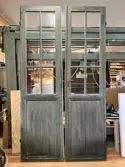Lusthusets dörrar inne för renovering på Heinemanns snickeri, Norrala.