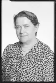Ateljé Mira. Beställare: Fröken Anna Sahlin, Gasverksgatan 5, Vänersborg
