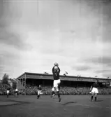 Fotbollsmatch ÖSK - GAIS, 1948-08-29