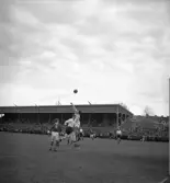 Fotbollsmatch ÖSK - Jönköpings Södra IF, 1948-10-17