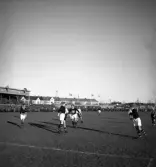 Fotbollsmatch ÖSK - AIK, 1948-11-07