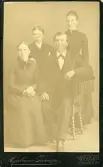 Familjeporträtt.