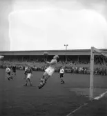 Fotbollsmatch ÖSK - Sundbybergs IK, 1949-08-14