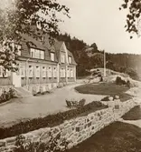 Rävlanda barnsanatorium beläget cirka en kilometer öster om Rävlanda i nuvarande Härryda kommun.
Rävlanda sjukhem.