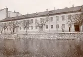 Willinska fattigfriskolan. 
Även kallad Willinska friskolan eller Willinska skolan grundad år 1767 av prästen Johan Willin.