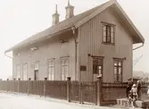 Småskolehuset på Lindholmen uppfördes år 1882.