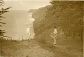 Tandläkare Gunnar Högberg i Sellin, en badort på ön Rügen, sommaren 1930 (enligt text i album).