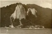 Stubbenkammer, berömda området med dramatiska kritklippor på ön Rügen, sommaren 1930 (enligt text i album).