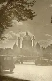 Wien: Karlskirche, sommaren 1930 (enligt text i album).
