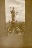 Wien: Pallas Athena-fontänen, sommaren 1930 (enligt text i album).