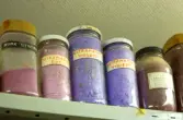 Glasburkar med pigment