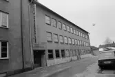 Vågmannen 1+2+3+4 och 9+10. Byggnad II, fasadöversikt från söder.