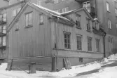Vågmannen. Pumpbacksgatan. Byggnad III, översikt från väst.