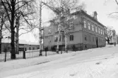 Banken 2. Byggnad 1, översikt från syd.