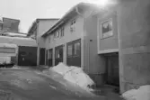 Fiskaren 7. Byggnad II. Översikt från norr. Bil-Nordlund.