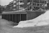 Styrmannen 1. Garage. Översikt från väst.