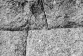 Norrströmmen, detalj av kilstensmuren.