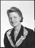 Ateljé Mira. Beställare: Margit Holmgren, Mariedal 403, Vänersborg