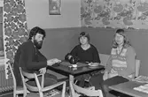 Kvarteret Tullen. Wedins café. Cafégäster.