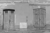 Torget 1. Detalj dörrar.