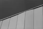 Guldsmeden 9. Detalj takfot vita huset.