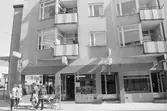 Förgyllaren 3. Byggnad I. Del av fasad mot nordväst.
