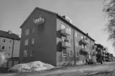 Fiskalen 2. Byggnad I. Översikt från norr. Snabbköp Briggen.