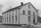 Fiskalen 7. Byggnad I. Översikt från öst.