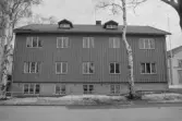 Fiskalen 7. Byggnad II. Fasad mot sydväst.