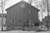 Fiskalen 7. Byggnad II. Gavel mot nordost.