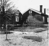 Leksand, Tällberg. Holpersgårdens brokvist. Tällberg övre.

