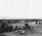 Leksand. Skinnaråsen. Skinnaråsbodarna. Ejen t.v.

